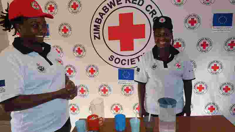 Punainen Risti ehkäisee koleraepidemioita Zimbabwessa